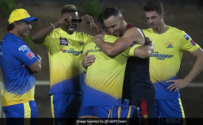 CSK vs RCB: 'थाला और किंग' का मुकाबला, टूर्नामेंट में बने रहने के लिए CSK को जीत चाहिए, संभावित XI