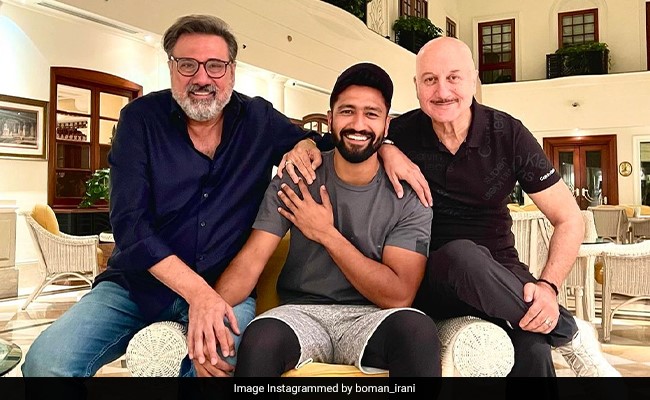 Boman Irani Praises "Good Lad" Vicky Kaushal. See His Humble Reply