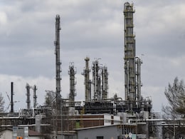 German Refinery Fed By Russia Oil For 32 Years Does Not Know Its Future German Refinery Fed By Russia Oil For 32 Years Does Not Know Its Future