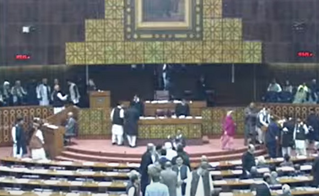 No-Trust Voting Against Imran Khan Begins After Speaker Quits: 10 Points