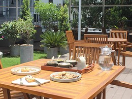 7 Beautiful Cafes In Delhi That Are Perfect For First Date