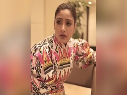 सुरभि चंदना ने 3 अलग-अलग तरीके से बोला 'कुछ-कुछ होता है' का डायलॉग, फैन्स के यूं आए Funny रिएक्शन...Video सुरभि चंदना ने 3 अलग-अलग तरीके से बोला 'कुछ-कुछ होता है' का डायलॉग, फैन्स के यूं आए Funny रिएक्शन...Video