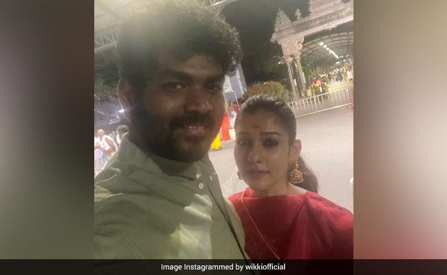 <i>Kaathu Vaakula Rendu Kaadhal</i>: Vignesh Shivan And Nayanthara Visit Thirupathi Temple To Seek Blessings
