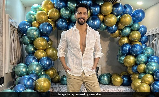 Birthday Boy Varun Dhawan Rings In His 35th Birthday On <i>Bawaal</i> Sets. Says, "Feels Great"