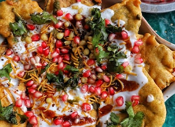 5 Crispy Chaat Recipes To Treat Your Palates This Monsoon Season 5 Crispy Chaat Recipes To Treat Your Palates This Monsoon Season