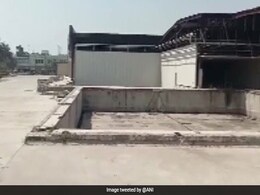 मेरठ में पूर्व मंत्री हाजी याकूब कुरैशी की मीट फैक्ट्री पर पड़ा छापा, गैंगस्टर एक्ट के तहत होगी कार्रवाई मेरठ में पूर्व मंत्री हाजी याकूब कुरैशी की मीट फैक्ट्री पर पड़ा छापा, गैंगस्टर एक्ट के तहत होगी कार्रवाई