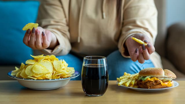 Following a sedentary and unhealthy lifestyle increases risk of heart attack and other heart conditions