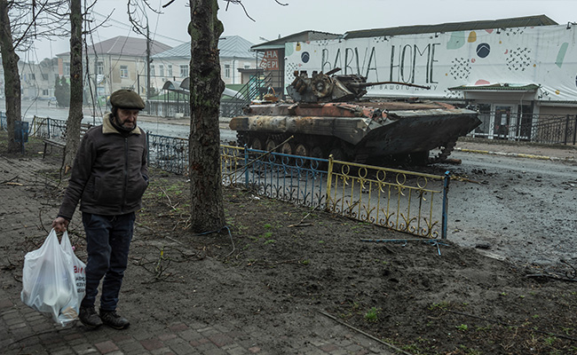 Ukraine's Economy Could Shrink 40% in 2022 Owing To Russian Invasion