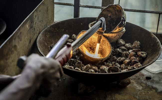 At Least 100 Dead, 40 Injured In Clashes Between Gold Miners In Chad