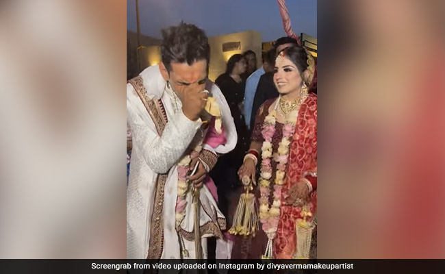 विदाई के समय दुल्हन के सामने फूट-फूटकर रोने लगा दूल्हा, खूब बहाए आंसू, वजह जानने के बाद सिर पकड़ लेंगे आप