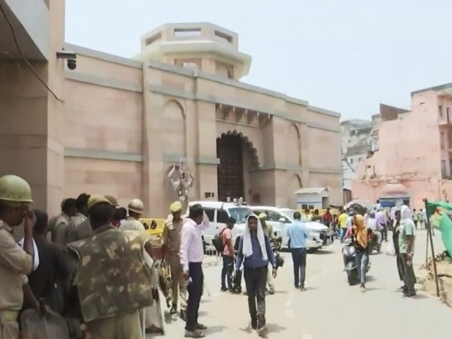 Varanasi's Gyanvapi Mosque: Shivling Found, Seal That Area, Says UP Court