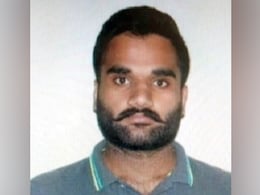 गैंगस्टर गोल्डी बराड़ के गुर्गों को दबोचने के लिए पंजाब में पुलिस का एक्शन गैंगस्टर गोल्डी बराड़ के गुर्गों को दबोचने के लिए पंजाब में पुलिस का एक्शन