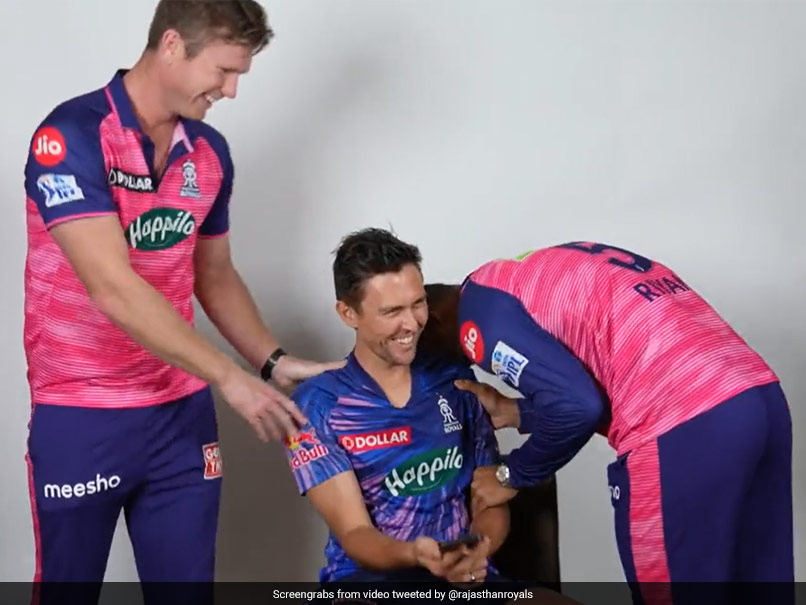 IPL 2022: ट्रेंट बोल्ट के साथ हुआ जोरदार प्रैंक, राजस्थान रॉयल्स के साथियों ने खूब लिए मजे, देखें Video