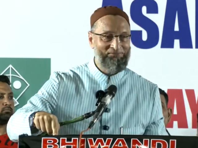 "If India Belongs To Anyone, It's Dravidians, Adivasis": Asaduddin Owaisi "If India Belongs To Anyone, It's Dravidians, Adivasis": Asaduddin Owaisi