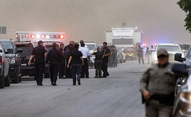 Video: Cops Waited For Over An Hour As Gunman Kept Firing In Texas School