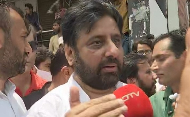"No Illegal Structures": AAP MLA On Bulldozer Drive At Shaheen Bagh