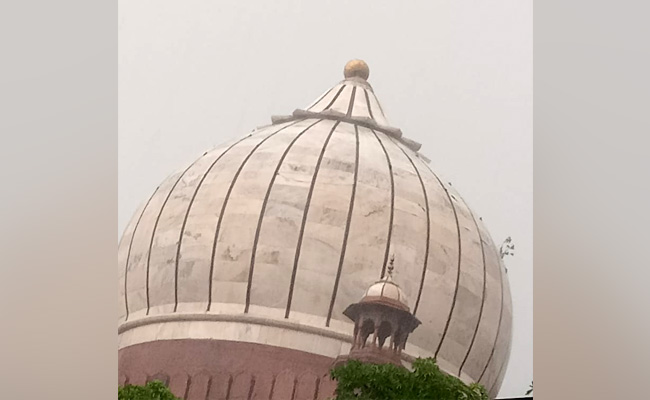 Delhi's Iconic Jama Masjid's Dome Damaged In Heavy Rain