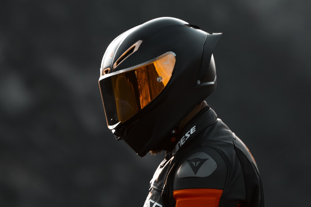 How To Choose The Right Motorcycle Helmet