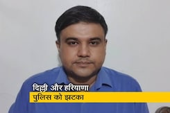 कोर्ट ने कहा 'गैरकानूनी तरीके से आरोपी को छुड़ाया',  तेजिंदर बग्गा के खिलाफ गैर जमानती गिरफ्तारी वारंट जारी कोर्ट ने कहा 'गैरकानूनी तरीके से आरोपी को छुड़ाया',  तेजिंदर बग्गा के खिलाफ गैर जमानती गिरफ्तारी वारंट जारी