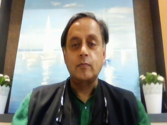 क्षेत्रीय पार्टियों में "विचारधारा की कमी" से राहुल गांधी का क्या था मतलब.... शशि थरूर ने दी सफाई