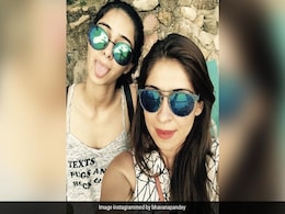 Spot Ananya Panday In Mom Bhavana's Throwback Family Trip Pictures Spot Ananya Panday In Mom Bhavana's Throwback Family Trip Pictures