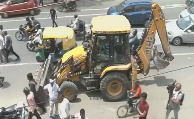 Tension, Drama Over Bulldozers At Delhi's Shaheen Bagh: 10 Updates