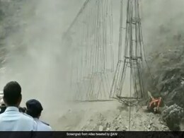 On Camera, Mountain Caves In After Jammu Tunnel Collapse, 9 Still Trapped On Camera, Mountain Caves In After Jammu Tunnel Collapse, 9 Still Trapped
