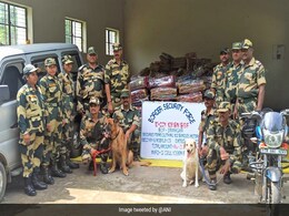 Border Force Arrests 2 Smugglers, Seizes Valuables Worth Rs 2 Crore Border Force Arrests 2 Smugglers, Seizes Valuables Worth Rs 2 Crore