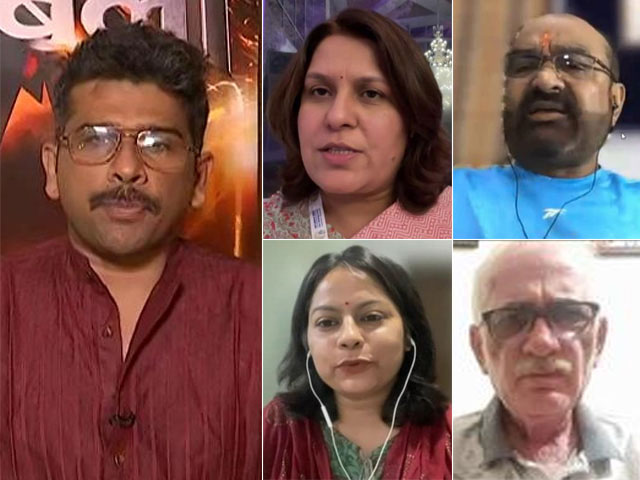 मुकाबला: महंगाई से ध्यान भटकाने की कोशिश?