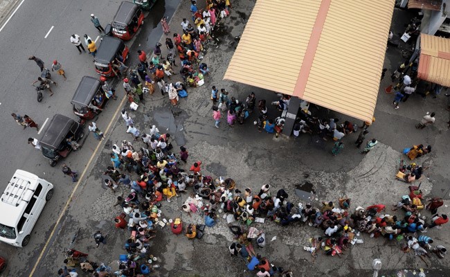 Thousands Queue For Petrol, Gas In Sri Lanka Amid Warnings Of Food Shortages