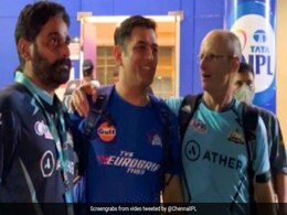 धोनी के साथ गैरी कर्स्टन, सोशल मीडिया पर लूट ली महफिल, लोगों ने कहा, वर्ल्ड कप की यादें ताजा हुई- Video धोनी के साथ गैरी कर्स्टन, सोशल मीडिया पर लूट ली महफिल, लोगों ने कहा, वर्ल्ड कप की यादें ताजा हुई- Video