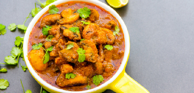 Mushroom  Tikka Masala: अगली डिनर पार्टी के घर पर कैसे बनाएं मशरूम टिक्का मसाला