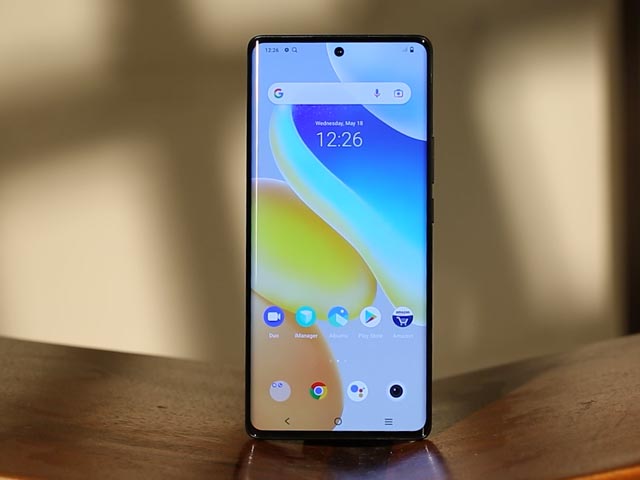 Putting the Vivo X80 Pro to the Test