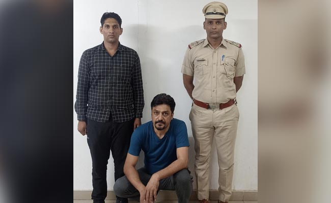 तलाकशुदा महिलाओं को प्यार के जाल में फंसाकर रेप और धोखाधड़ी करने का आरोपी गिरफ्तार