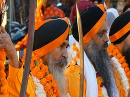झारखंड : बोर्ड परीक्षा में कृपाण उतरवाकर बिठाने का मामला, सिखों ने की कार्रवाई की मांग झारखंड : बोर्ड परीक्षा में कृपाण उतरवाकर बिठाने का मामला, सिखों ने की कार्रवाई की मांग