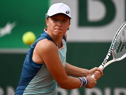 Iga Swiatek Races To 30th Successive Win As Daniil Medvedev Cruises At French Open