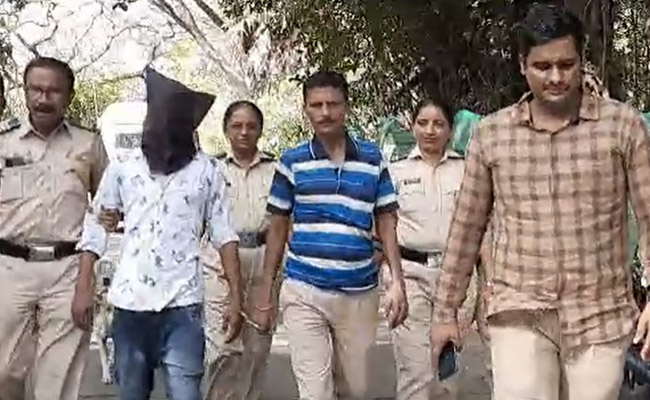 मुंबई: नाबालिग से छेड़छाड़ मामले में ओला कैब ड्राइवर गिरफ्तार