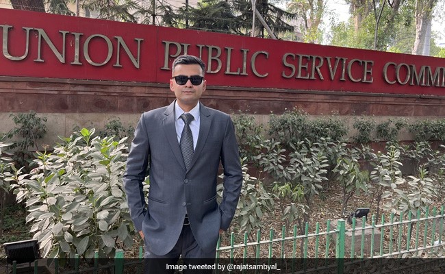 "Missed By 11 Marks": Civil Services Aspirant's Viral Tweet