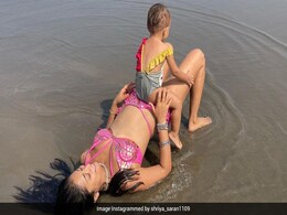 'दृश्यम' फेम एक्ट्रेस श्रिया सरन ने गोवा बीच पर बेटी के साथ  खूब किया चिल, पिंक स्विमवियर में शेयर की फोटो तो फैंस बोले-स्टनिंग लुक 'दृश्यम' फेम एक्ट्रेस श्रिया सरन ने गोवा बीच पर बेटी के साथ  खूब किया चिल, पिंक स्विमवियर में शेयर की फोटो तो फैंस बोले-स्टनिंग लुक