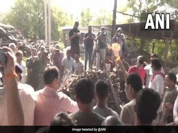 बडगाम में कश्मीरी पंडित की हत्या की जांच SIT करेगी, जम्मू-कश्मीर प्रशासन का फैसला बडगाम में कश्मीरी पंडित की हत्या की जांच SIT करेगी, जम्मू-कश्मीर प्रशासन का फैसला