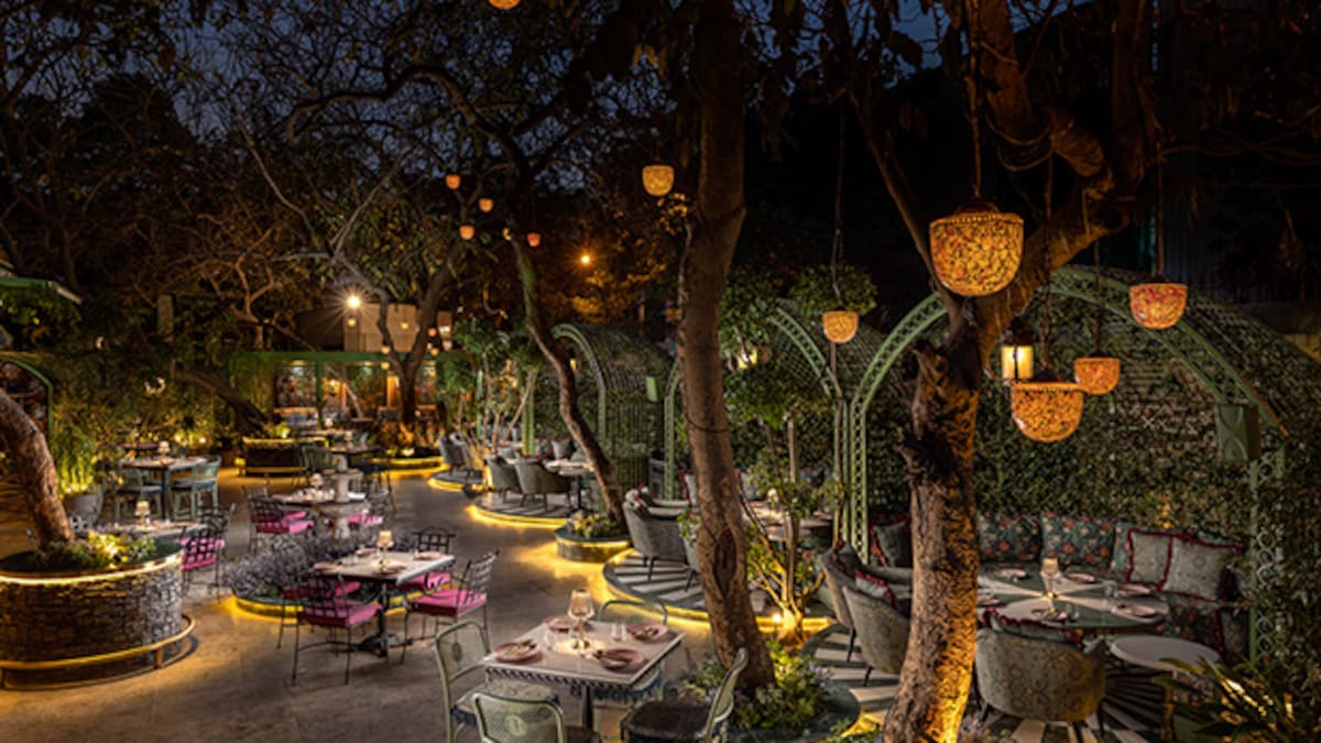 CHICA's New Menu Made Me Fall In Love With The Beautiful Restaurant... Again