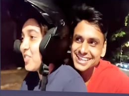 आमिर खान की बेटी आइरा ने सड़क पर दौड़ाई बाइक, बॉयफ्रेंड नूपुर के साथ लिए आइसक्रीम भी खाई आमिर खान की बेटी आइरा ने सड़क पर दौड़ाई बाइक, बॉयफ्रेंड नूपुर के साथ लिए आइसक्रीम भी खाई