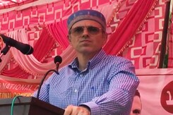 Omar Abdullah Slams Centre Over Scrapping Article 370, Asks 'Where is Peace' Omar Abdullah Slams Centre Over Scrapping Article 370, Asks 'Where is Peace'