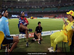 धोनी जैसा मेंटॉर कहां! कुर्सी पर बैठकर ऋषभ पंत, कुलदीप यादव और अक्षर पटेल को दिया 'क्रिकेट ज्ञान' धोनी जैसा मेंटॉर कहां! कुर्सी पर बैठकर ऋषभ पंत, कुलदीप यादव और अक्षर पटेल को दिया 'क्रिकेट ज्ञान'