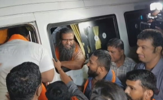 In Azaan vs Hanuman Chalisa, Karnataka Right-Wing Group Members Arrested