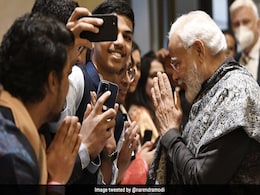 PM Modi's Dig At Congress On Rajiv Gandhi's "15 Paise In 1 Rupee" Remark PM Modi's Dig At Congress On Rajiv Gandhi's "15 Paise In 1 Rupee" Remark