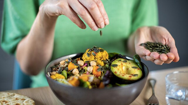 Natures Solution For PCOS, Obesity; Eat A Spoonful Of Pumpkin Seeds Daily
