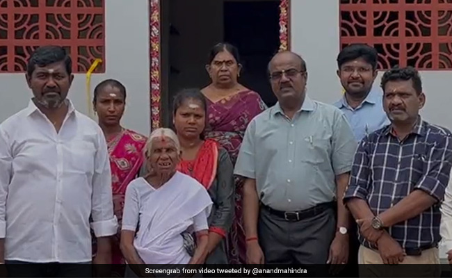 On Mother's Day, Anand Mahindra Fulfils His Promise To 'Idli Amma'