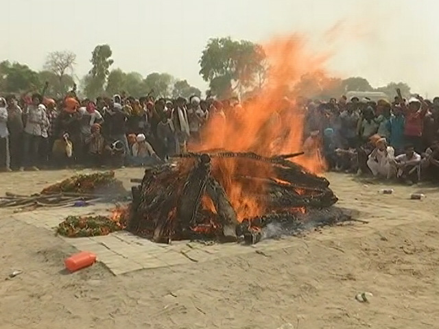 Huge Crowds Gather To Pay Homage To Sidhu Moose Wala