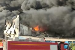 On Camera, Massive Fire At Rubber Factory In Navi Mumbai's Pawne Industrial Area On Camera, Massive Fire At Rubber Factory In Navi Mumbai's Pawne Industrial Area